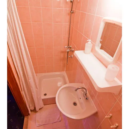 米娅卡萨公寓式酒店 招待所 苏佩塔尔